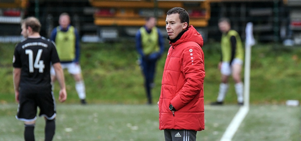 SV Oberschledorn/Grafschaft verlängert mit Trainer Lukas Gerbracht