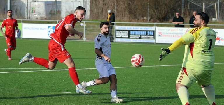 Galerie: FC Neheim-Erlenbruch - Vatanspor Hemer 3:8
