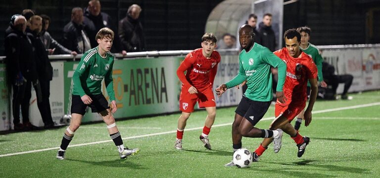 Galerie: SF Hüingsen - FC Iserlohn 46/49 2:3